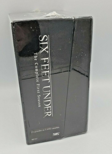 Six Feet Under *Unopened*- The Complete First Season (VHS,5-Tape Set). - Picture 6 of 6