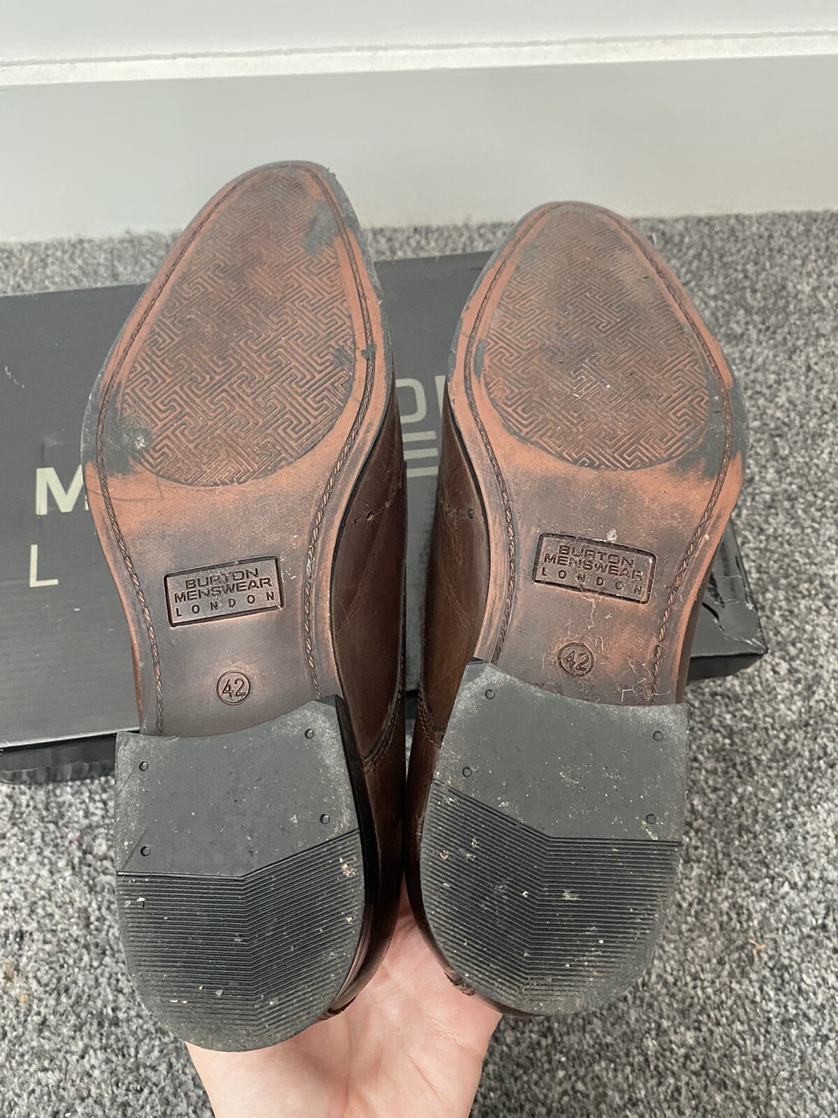 SAOLA Scarpe eleganti Burton uomo taglia 8 CON SCATOLA SOLO UK