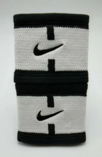 Nike dri cheap fit stealth wristbands