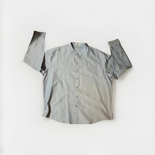 Henly Dress Shirt never washed or worn XXL runs small check measurements