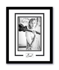 Grace VanderWaal Autographed Signed 11x14 Framed Photo ACOA
