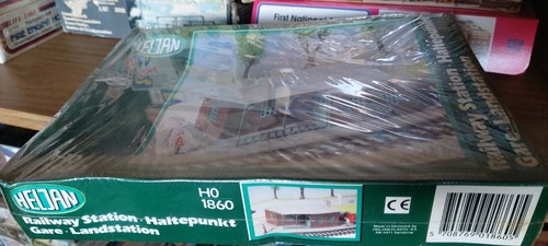 Vintage HELJAN HO model BUILDING KITS train shops petrol STATIONS kit buildings - Picture 172 of 493