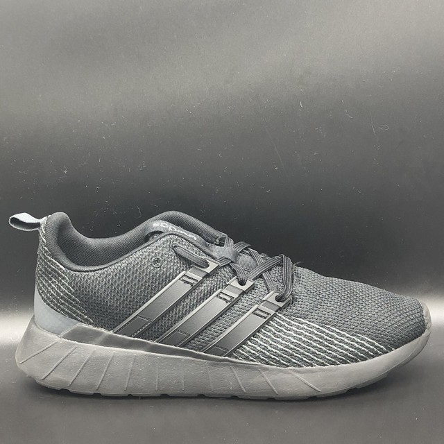 adidas questar flow triple black