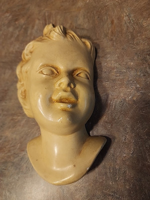 7'' NATURAL FACE VTG.  ANGELIC CHERUB BUST  PLASTER WALL HANGING