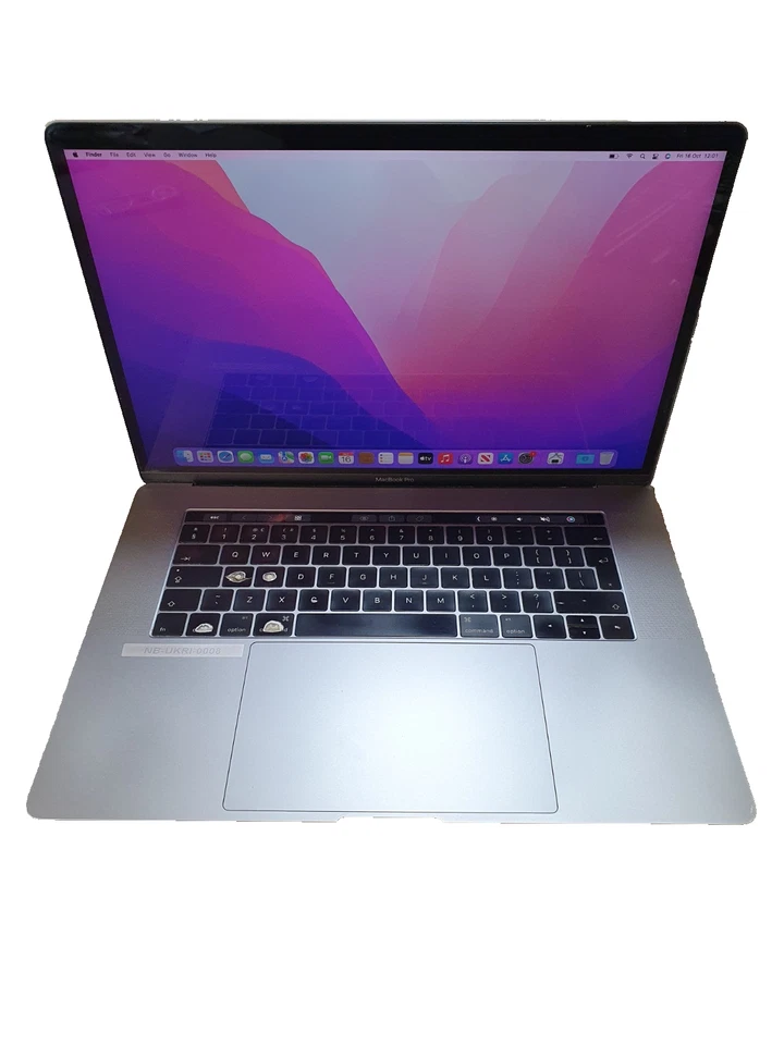 Apple MacBook Pro 15" 2016 · i7 · 16GB · 500GB, photo 1 of 5