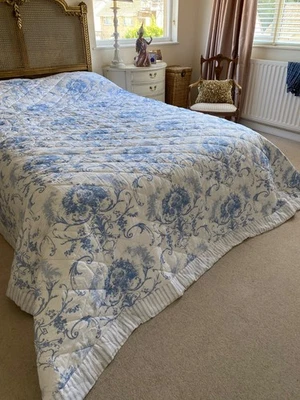 DORMA TOIS DE JOUY BLUE & WHITE BEDSPREAD - Image 1 of 4