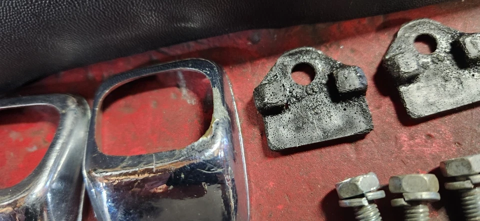 Juego de reposabrazos/tirador de puerta negro Datsun 9.73-78 260Z 280Z OEM (2x, izquierda y derecha) Foto 3 de 4