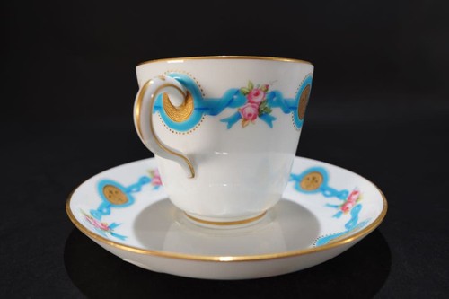 [Enamel Design] Minton Cup & Saucer Fleur De Lis Rose Blue Ribbon