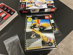 LEGO Technic 8040 Pneumatic Universal Building Set 100% Complete W/ Manual & Box