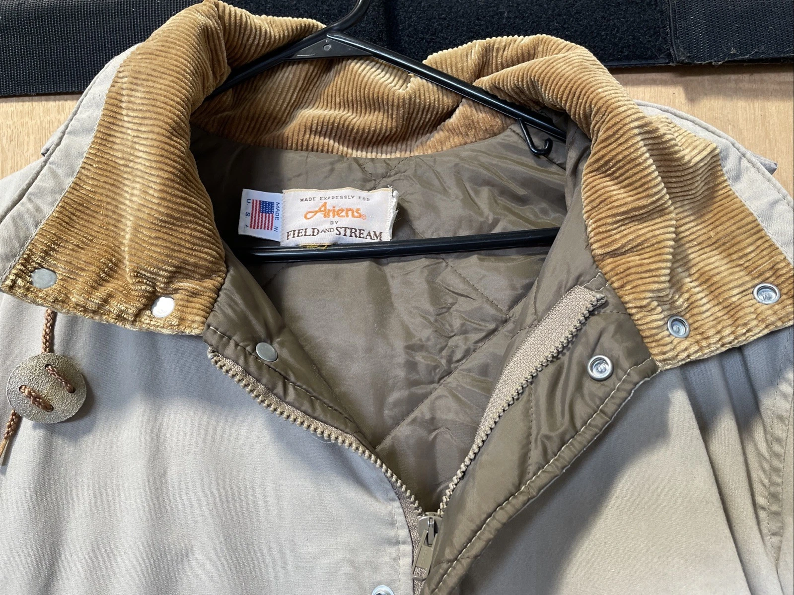 Vintage Ariens Field Stream Beige Hunting Thinsulate Lined Jacket Coat Large