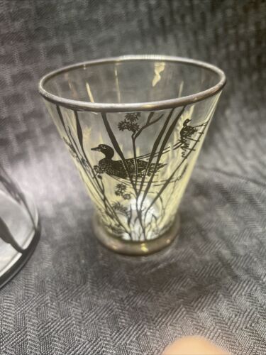 Jarrón decantador alto vintage de vidrio con superposición plateada con 2 vasos - patos - vida silvestre - Imagen 4 de 23