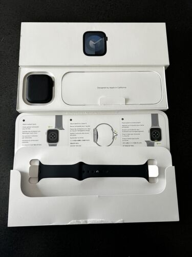 Apple Watch Series 9 45mm Aluminum Case with M/L Sport Band - Midnight (GPS)... - Picture 1 of 7