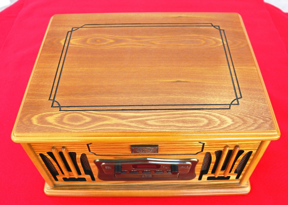 NIB Spirit of St. Louis Deco All in One Record Turntable/CD Player