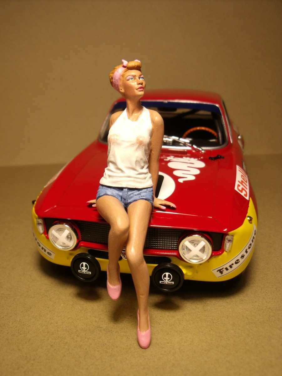 Figurine 1/18 Girl Romy Vroom Not Peint for Minichamps Autoart Spark Figurine 1/18 Girl Romy Vroom Not Peint for Minichamps Autoart Spark