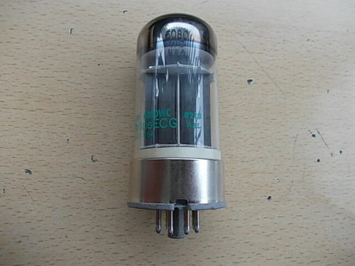 Relè Sottovuoto Jennings RF72-26N1105 – SPST, 26.5 VDC, 80 Ohm, Usato Ma Funzionante