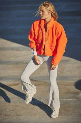 Hailey Bieber Hit The Slopes Fleece Jacket Free People Ted Baker