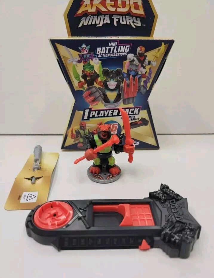 Akedo Series 7 Ninja Fury Bone Breaker Tailwhip Epic and Extra