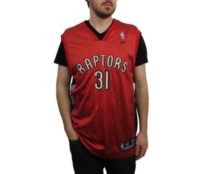 charlie villanueva jersey