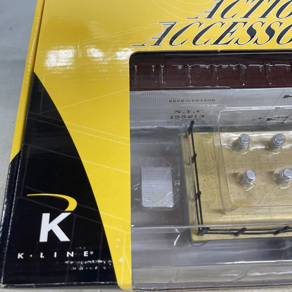 K-Line K703-1751 O Gauge New York Central  Operating Milk Refrigerator Car - Image 2 of 4