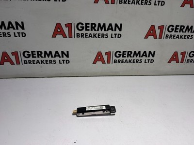 ORIGINAL 13-19 AUDI A3 S3 8V HECKKLAPPE ANTENNE VERSTÄRKER 8V4035225B