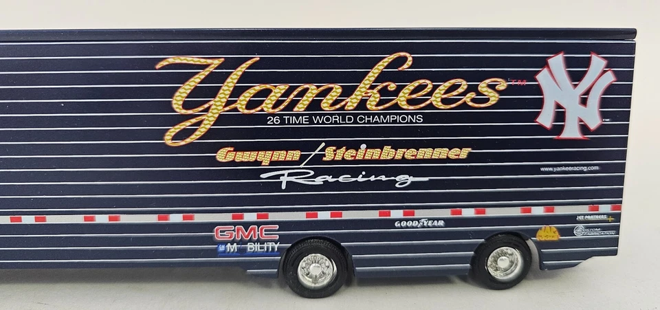 ACTION 1/64 NY YANKEES DARREL GWYNN STEINBRENNER NHRA RACING TRANSPORTER REPLICA - Image 2 of 4
