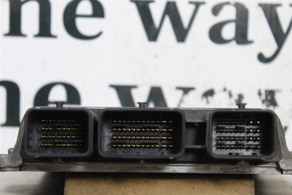 Unidade de controle de motor NEC000684 Nissan Murano 2012 módulo ECU 4F2 274 B3 - Imagem 4 de 4