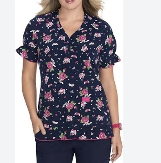 Betsey Johnson Koi Women’s Size L Floral And Heart Scrub Top - Image 2 of 4