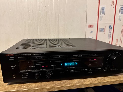 LUXMAN Digital Synthesized Am/Fm Stereo Receiver  Model R-106