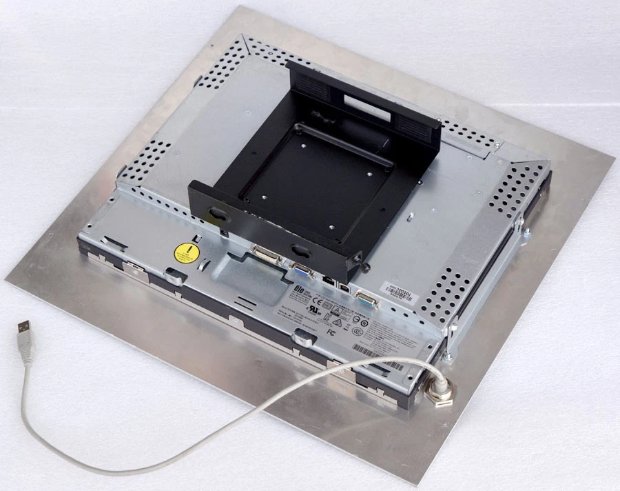 17 " 43,2cm 10 Finger Multi Touchscreen Monitor Elo ET1739L-8CWA-3-NPB-G M1058 - Image 2 of 4