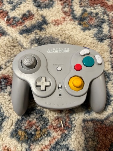 Nintendo GameCube Wavebird Controller DOL-004 -Wireless Controller No Receiver