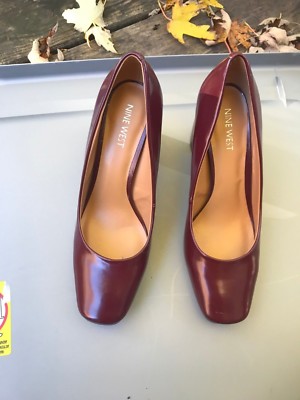 nine west burgundy heels