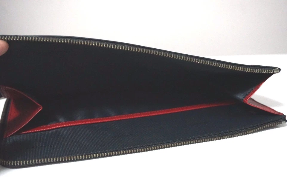 Coach Crossgrain Leather Red Bandit Printed Slim Zip Tablet Case Folio F63321 - Image 4 of 4