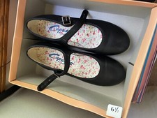 black womens tap dance shoes size 6.5 lightly worn