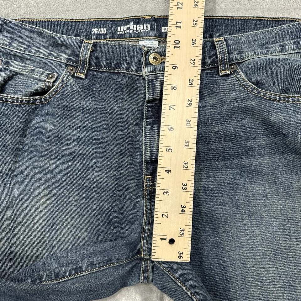 Pantalones de mezclilla Urban Pipeline para hombre 36x30 azul relajado corte bota lavado oscuro bolsillo trabajo Foto 4 de 4