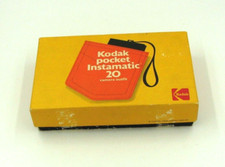 KODAK pocket Instamatic 20 camera kit w/magicube extender