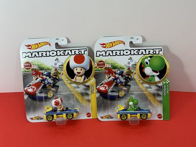#ad Hot Wheels Mario Kart Set GBG25 1 64 Scale Diecast Lot of 2 $12.49