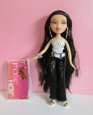 Bratz Magic Hair Jade Puppe - inkl. Poster & Haarstylingpaket.