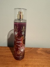 Bath  Body Works Strawberry Snowflakes Body Spray 8 Ounces New