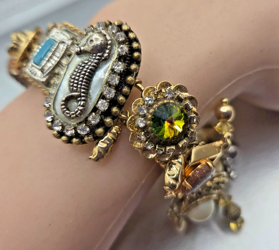 Vintage Couture Multicolor Chunky Art Charm Bracelet 7" - Image 2 of 4