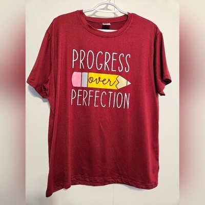 Women's Progress Over Perfection Red Graphic T-Shirt Size XXL