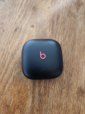 Beats by Dr Dre Beats Fit Pro Charging Case Original Beats - Black
