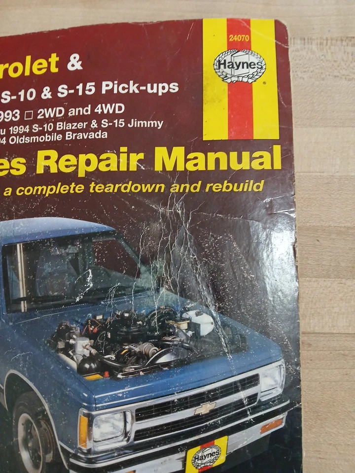Chevrolet Chevy S10 S15 Gmc Truck Repair Manual Mechanic man cave garage tools Foto 2 de 4
