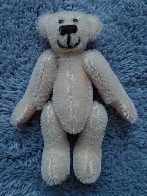 Handgenähter Künstlerbär, Teddy, Mini, ca. 14 cm, beweglich, Unikat, ''handmade''