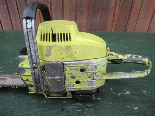 Vintage PIONEER 1074 Chainsaw Chain Saw 