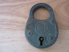 Antique Brass Padlock Yale & Town Mfg Co Stamford, CT