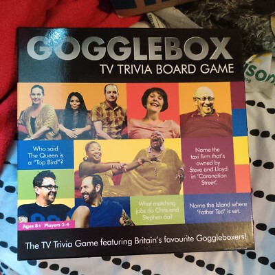 Gogglebox TV Quiz Brettspiel Familie Party Lamond Spiele Brillenbox VERSIEGELT