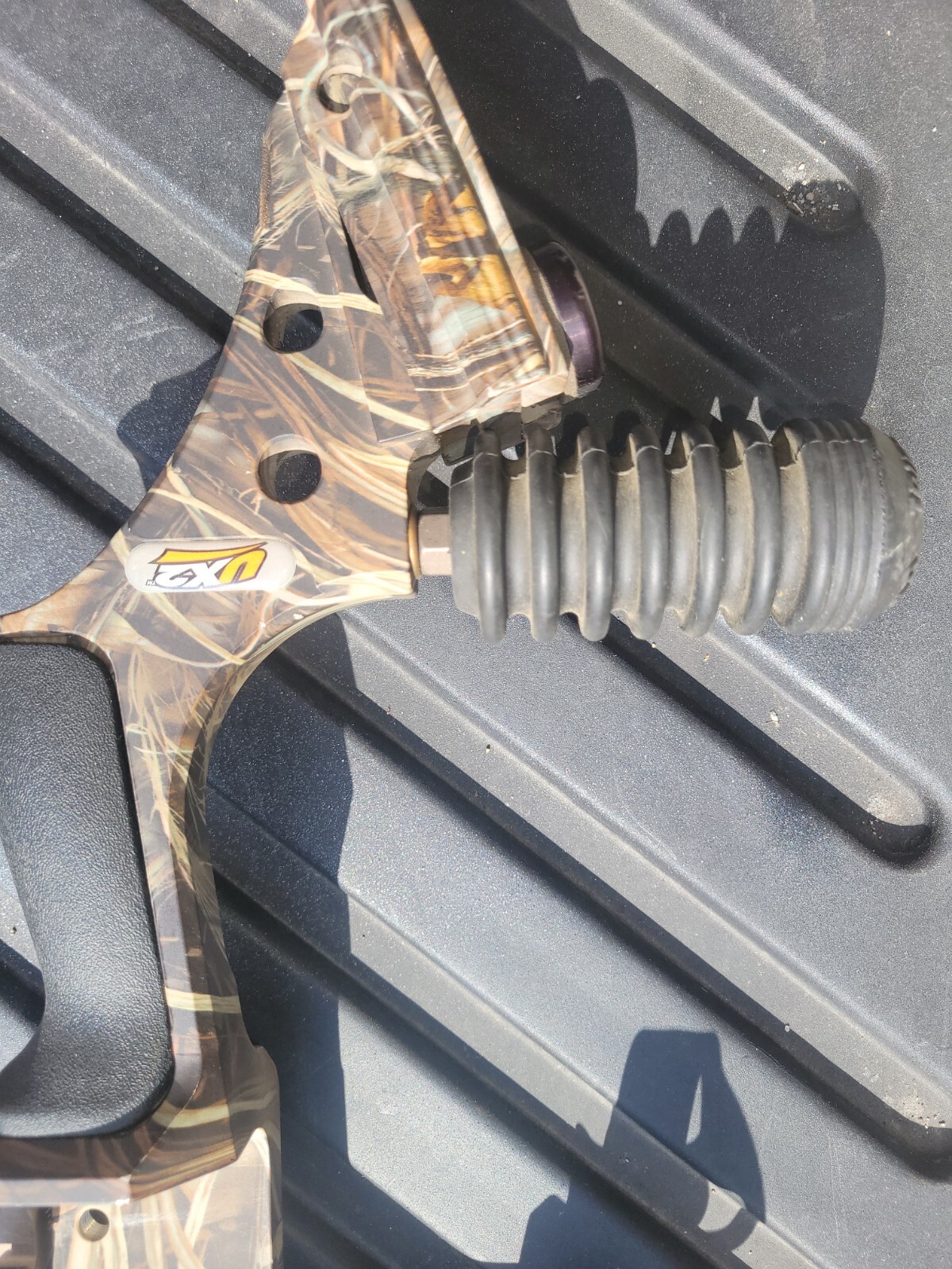 Mission By Mathews Youth Compound Bow RH UX2 Camo Used Archery eBay