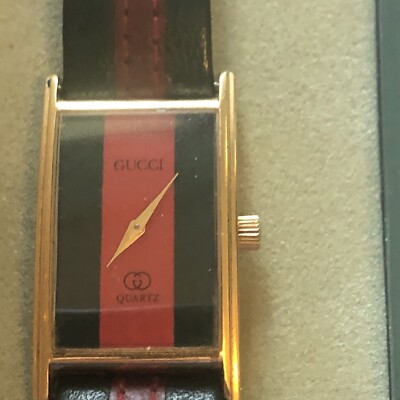 Gucci Red And Green Vintage Watch With Box
