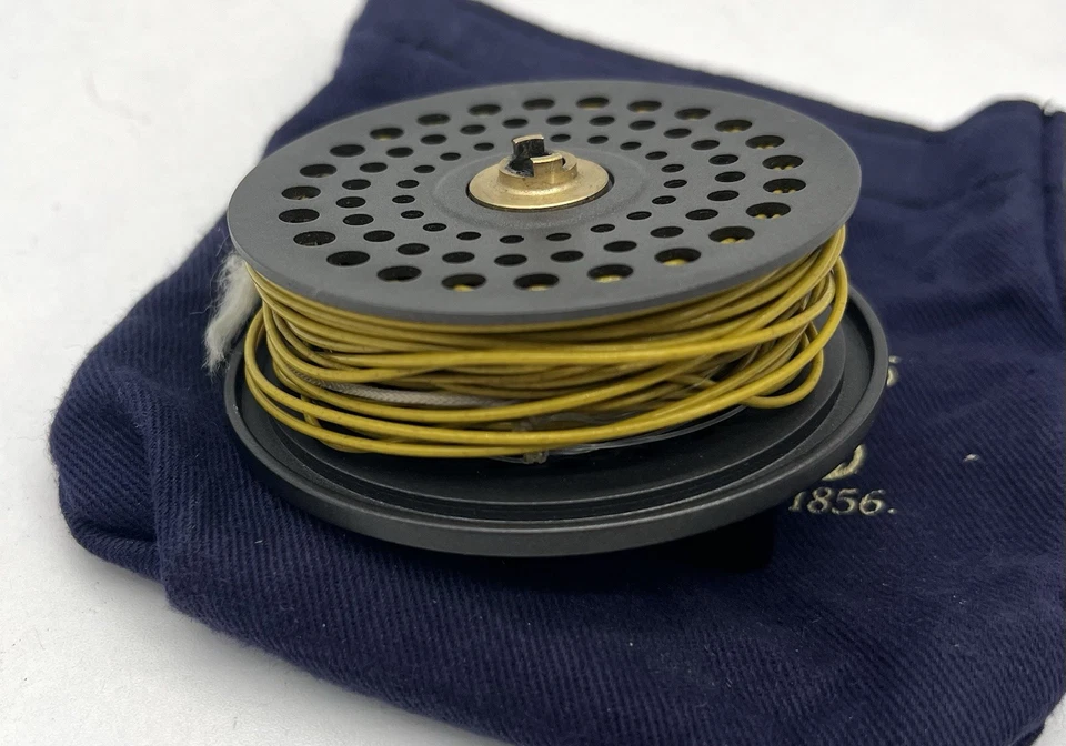 Carrete de disco de repuesto Orvis Battenkill Fly Reel *Se envía rápido Foto 2 de 3