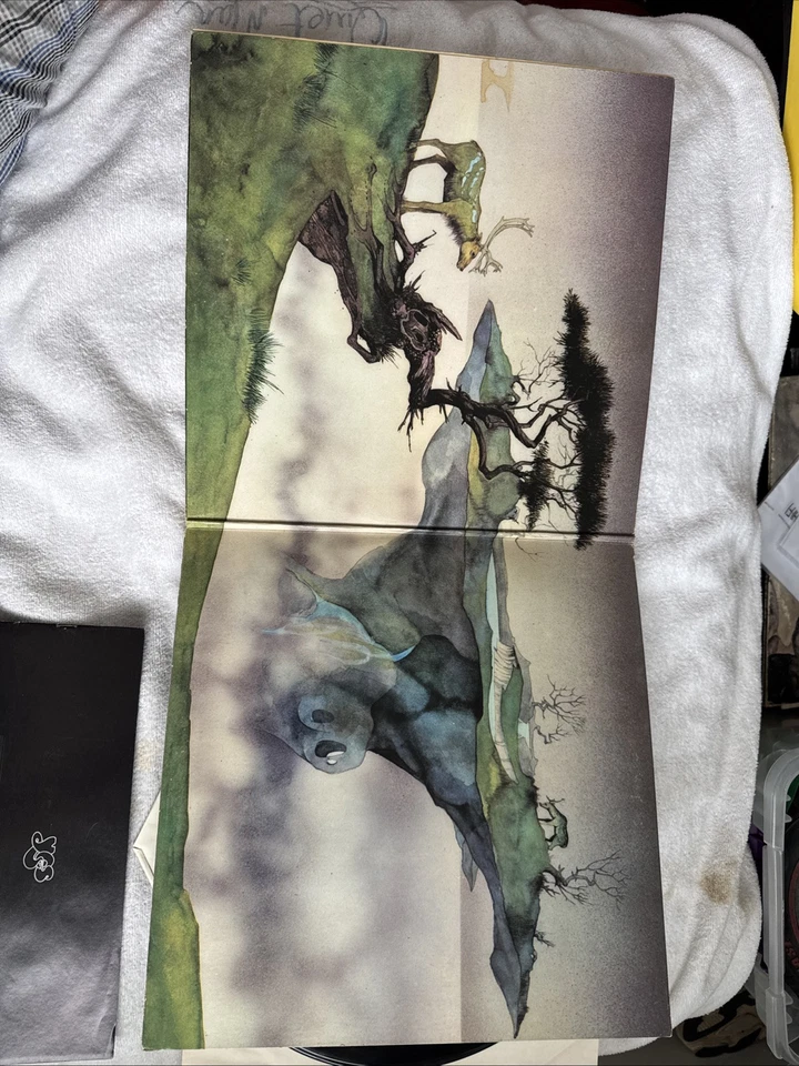 Yes : Yessongs 1973 Rock 3LP Vinyl Record w/ 2 Booklets SD 3-100 (Grade G+) - Image 3 of 4